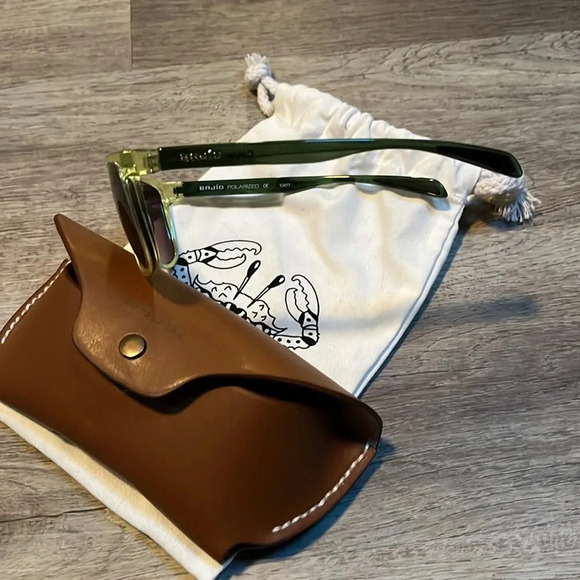 Bajio Calda women’s polarized sunglasses with leather case and carry bag - green - Picture 5 of 9